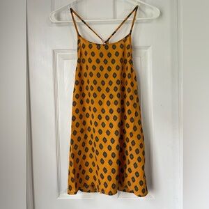 Le sample stank top, women’s, sleeveless yellow patterned blouse, medium, NWT​​